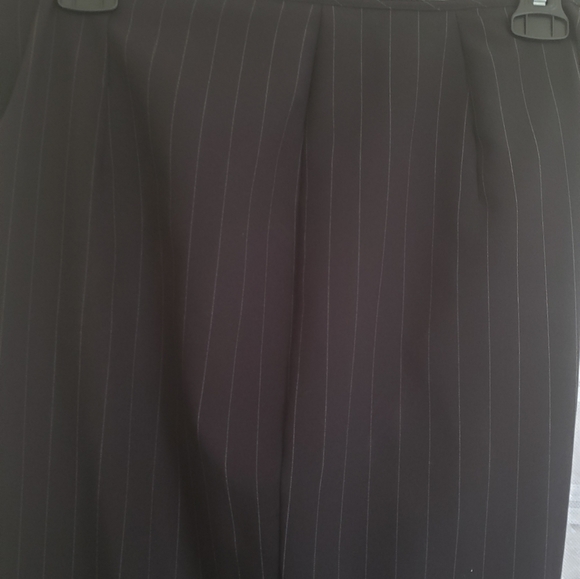 3 piece Business Suit - Picture 4 of 4